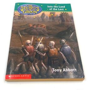 The Secrets of Droon: #7 Into the Land of the Lost Book
